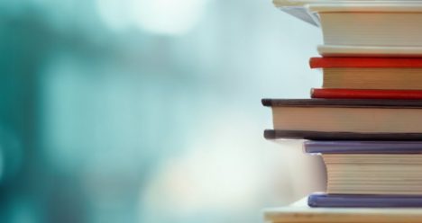 26 Inspirational Books for Your Nightstand
